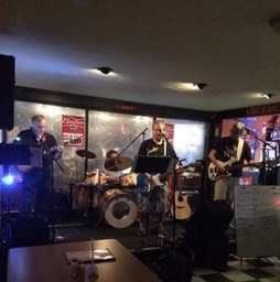 Tricky Bits @ Dominics Sports Bar